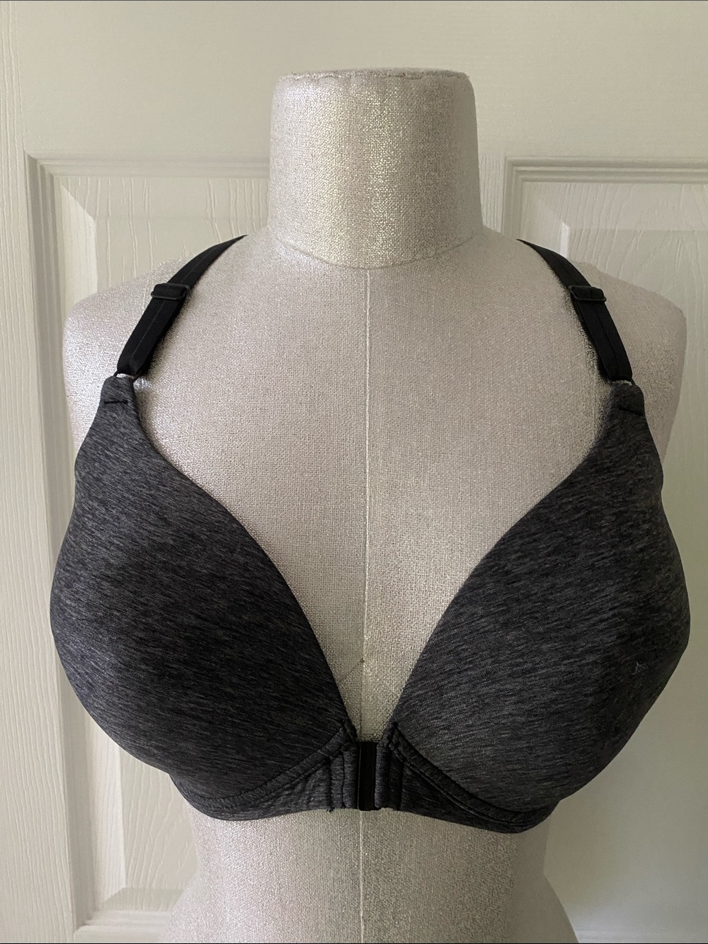 Warner's Charcoal Heather Front-Close Seamless Bra